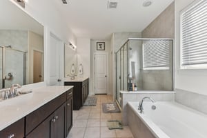 Lathrop Ave-L0102-030.jpg