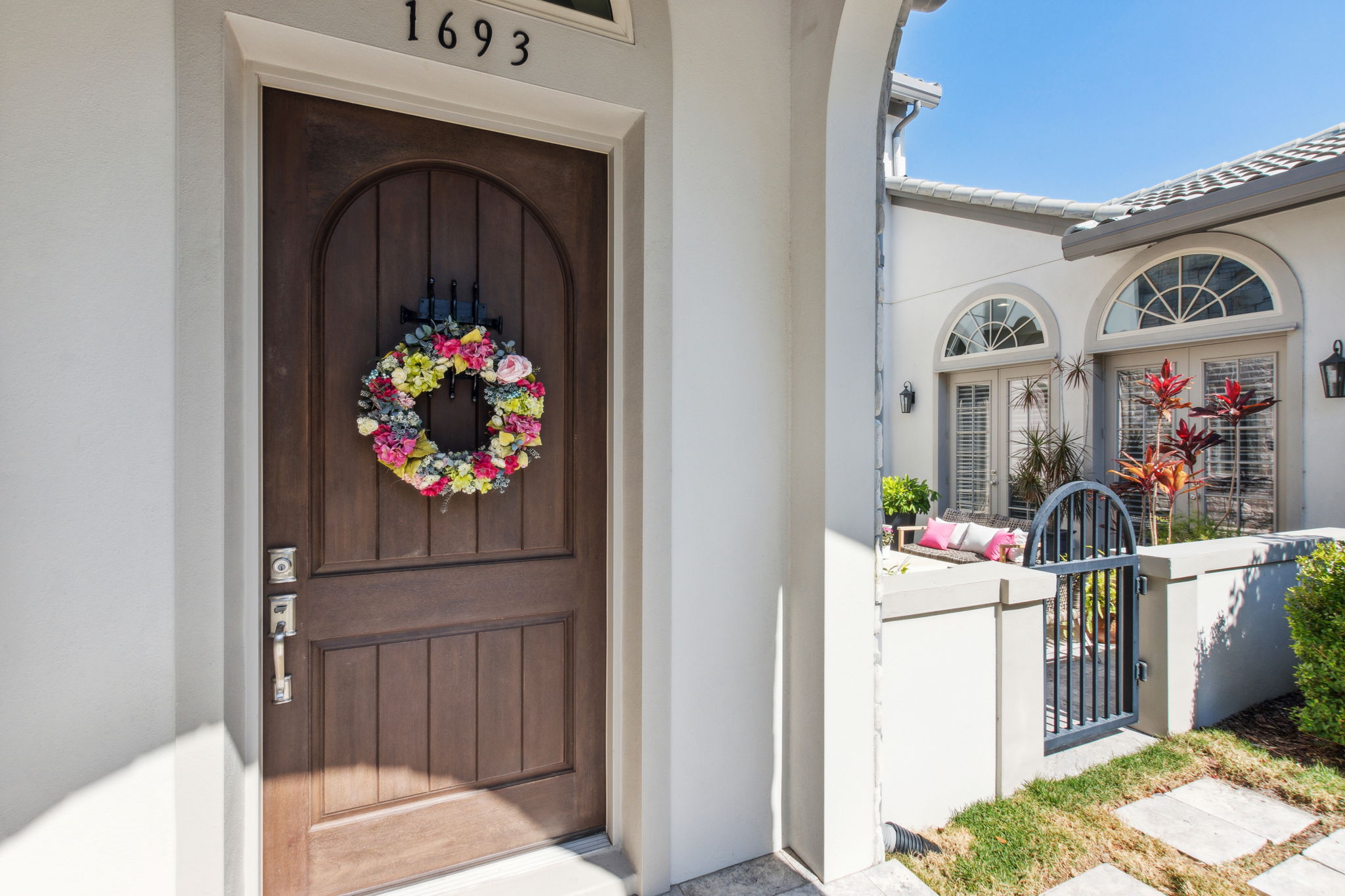 Front Entry Detail