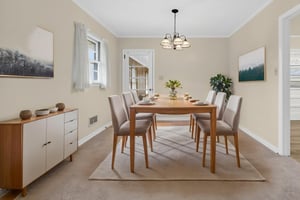 DSC08143-2 virtually staged.jpeg