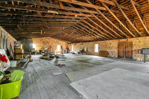  Photo 51