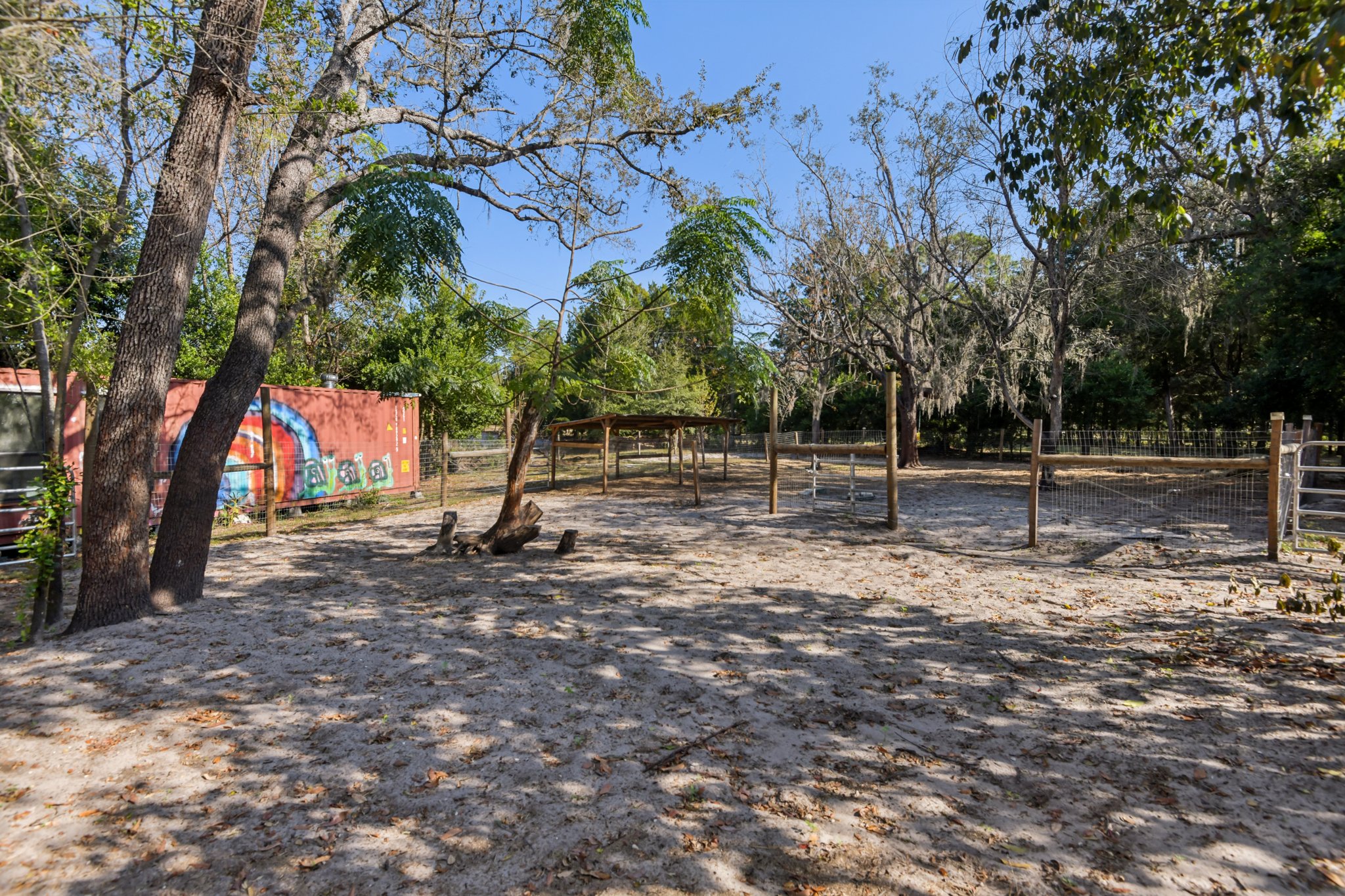 Bosley Dr-S1911-048.jpg