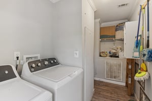 Bosley Dr-S1911-019.jpg