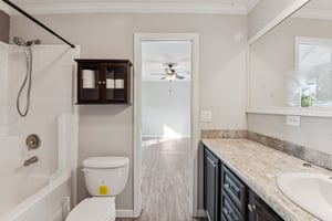 Bosley Dr-S1911-023.jpg