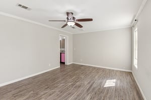 Bosley Dr-S1911-030.jpg