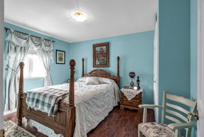  Photo 43