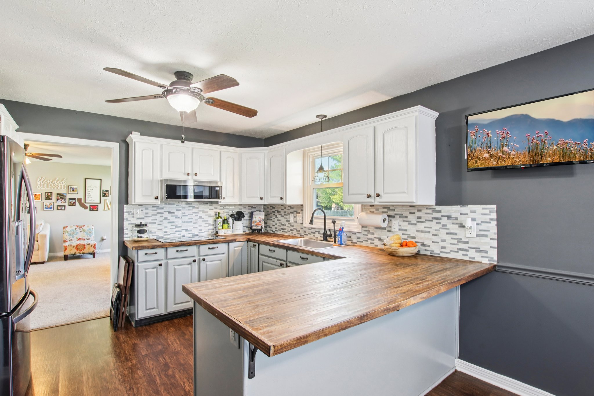 Williamsburg Ln-S1004-012.jpg