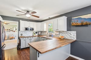Williamsburg Ln-S1004-012.jpg