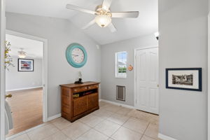 Mud room- entrance from Garage