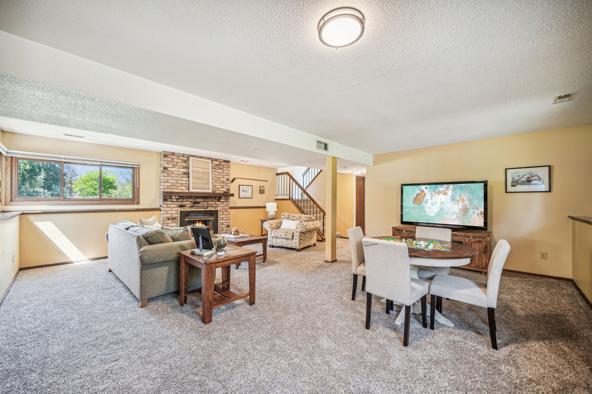 22_Interior