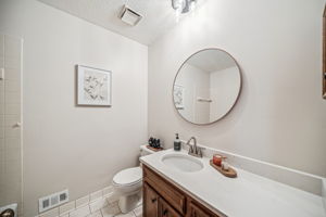 15_Interior