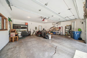 30_Interior