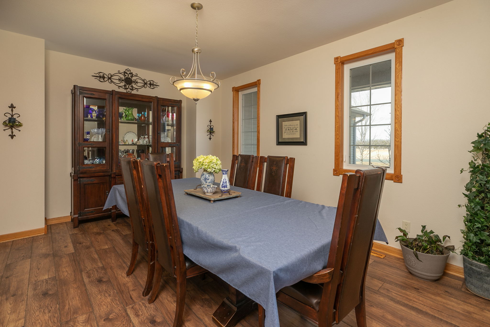 21-Dining Room