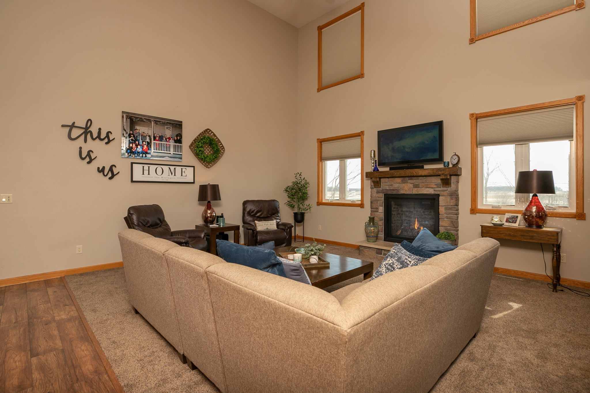 06-Living Room
