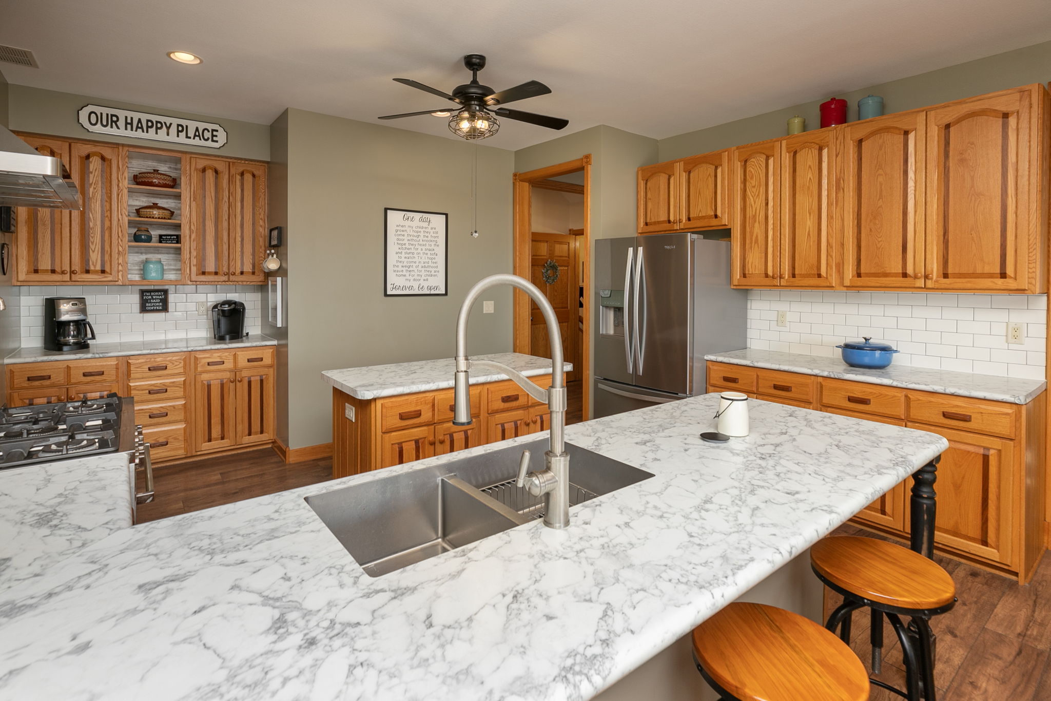 14-Kitchen
