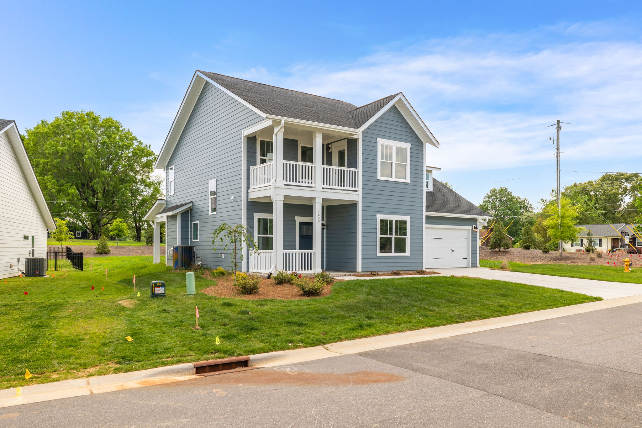 1698 Ashmed Ln-2