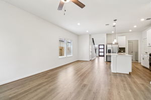 Houston - Mavera - 16980 Juniper Blossom Bnd Conroe TX 77302 - 008