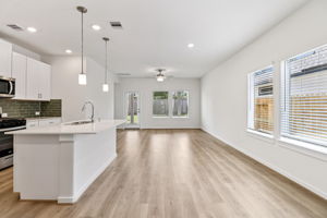 Houston - Mavera - 16980 Juniper Blossom Bnd Conroe TX 77302 - 009