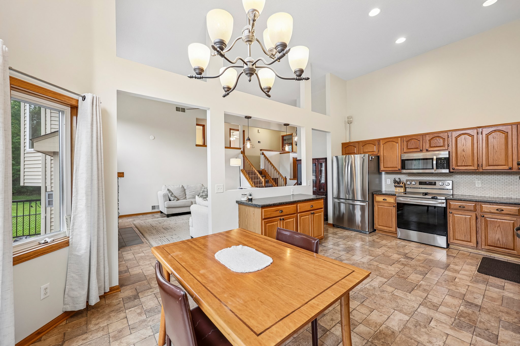 Georgetown Way-S0110-011.jpg