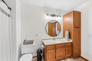 Georgetown Way-S0110-031.jpg
