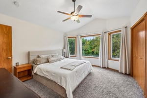 Georgetown Way-S0110-032.jpg