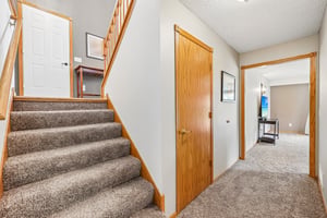 Georgetown Way-S0110-038.jpg