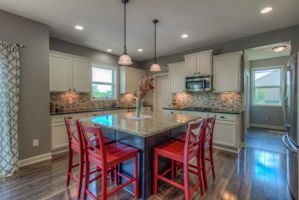  16986 Enfield Ct, Lakeville, MN 55044, US Photo 8