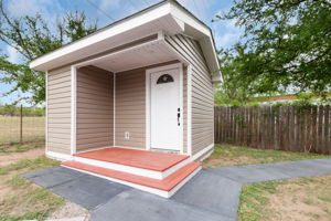  Photo 9