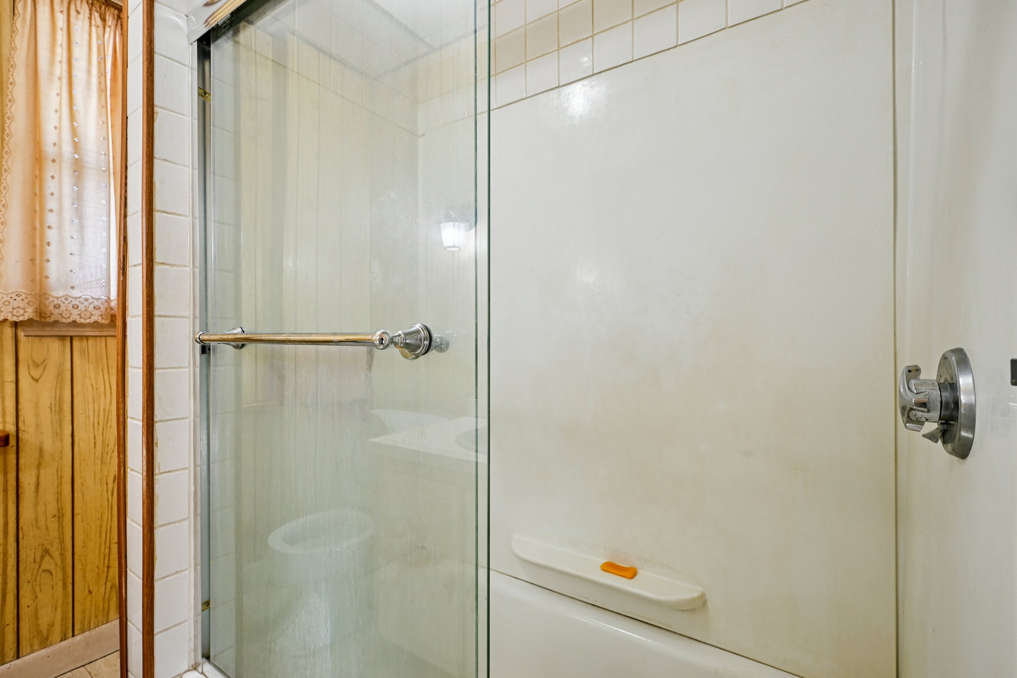 16A Willard St-S2901-014.jpg