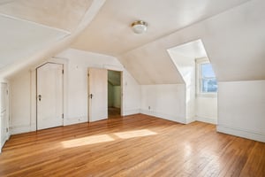 16A Willard St-S2901-023.jpg