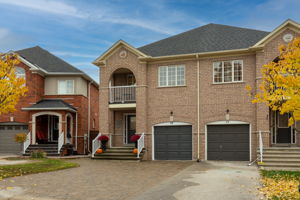 17 Alanno Way, Woodbridge, ON L4H 1P8, Canada Photo 1