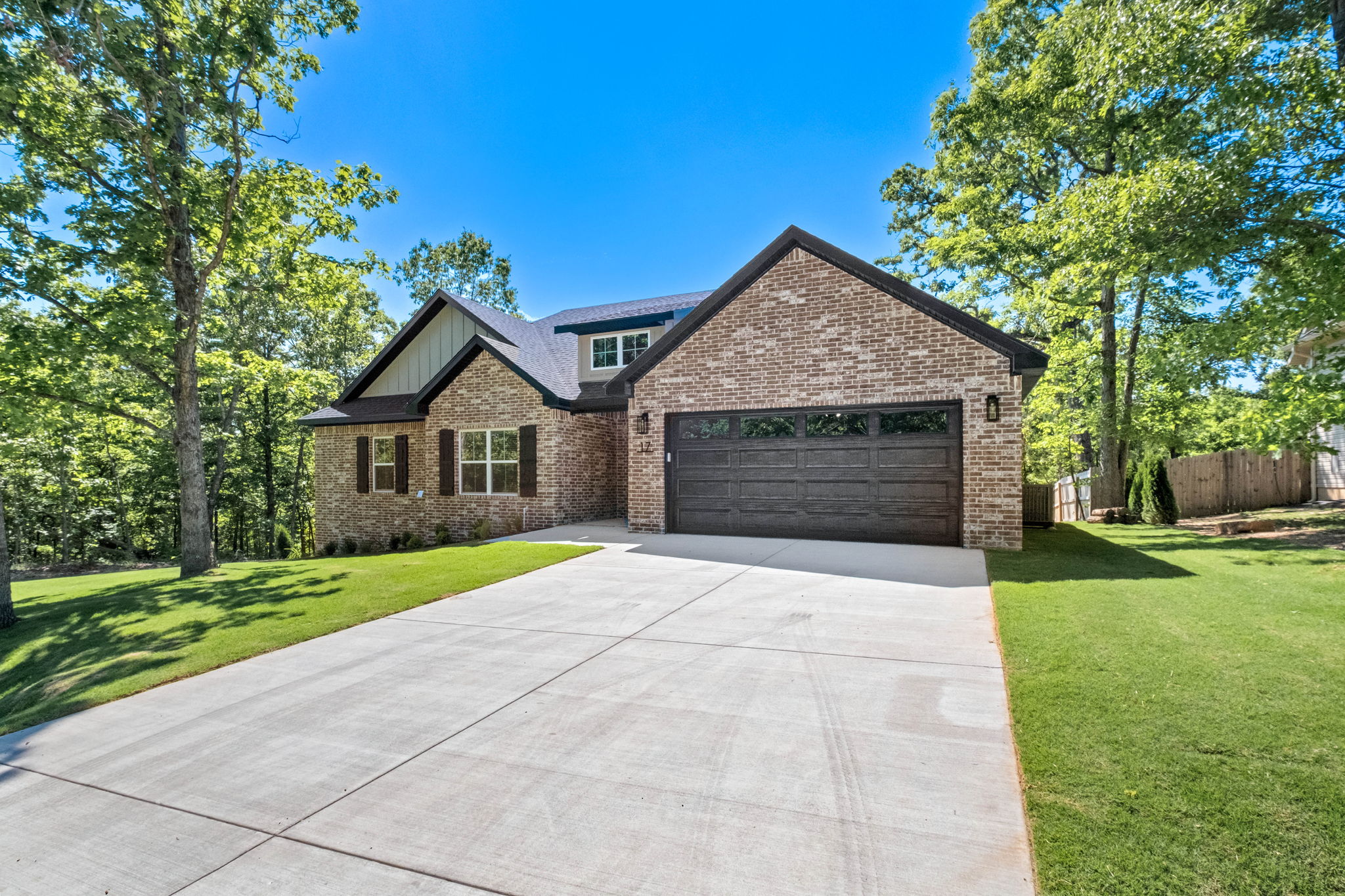 17 Carnahan Ln, Bella Vista, AR 72715, USA Photo 4