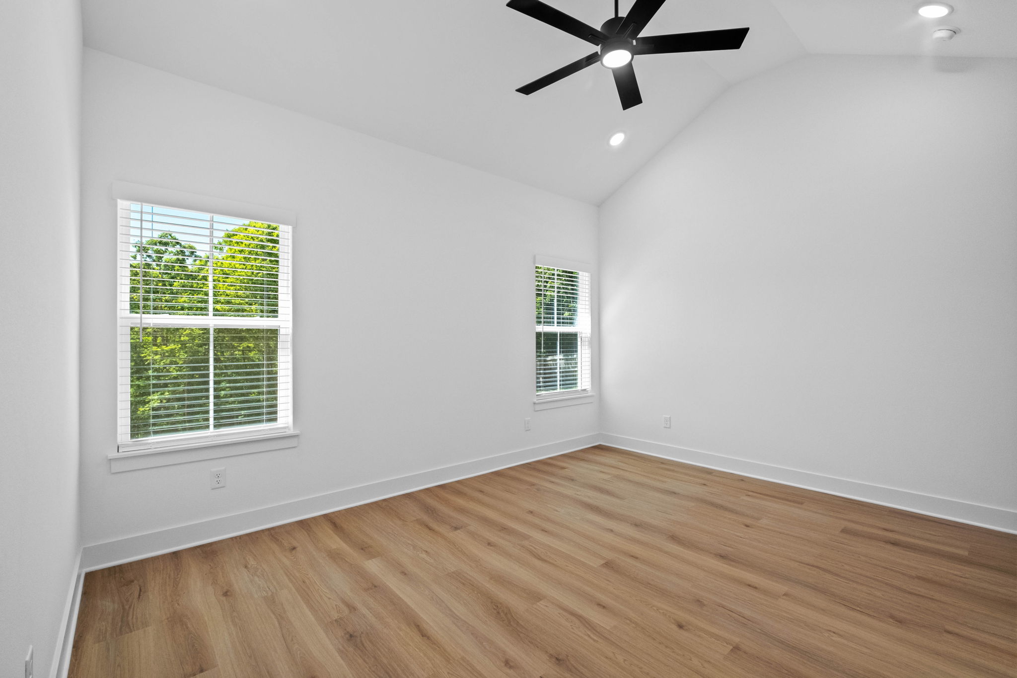 17 Carnahan Ln, Bella Vista, AR 72715, USA Photo 15