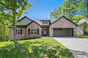 17 Carnahan Ln, Bella Vista, AR 72715, USA Photo 1