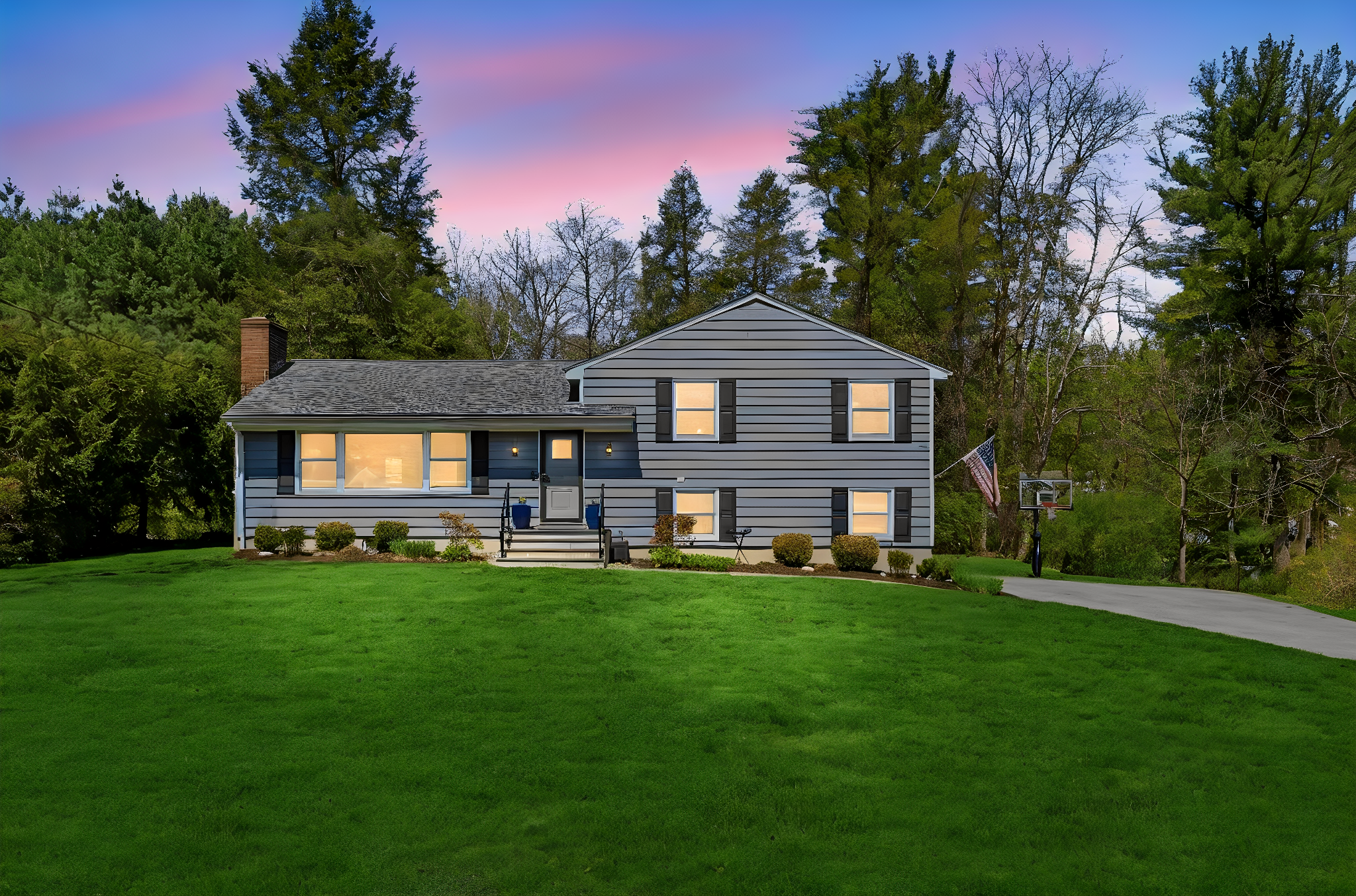17 Cottage Pl, Katonah, NY 10536 (1 OF 33) day to dusk.jpeg