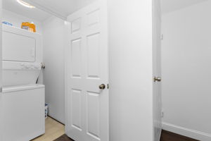  Photo 35