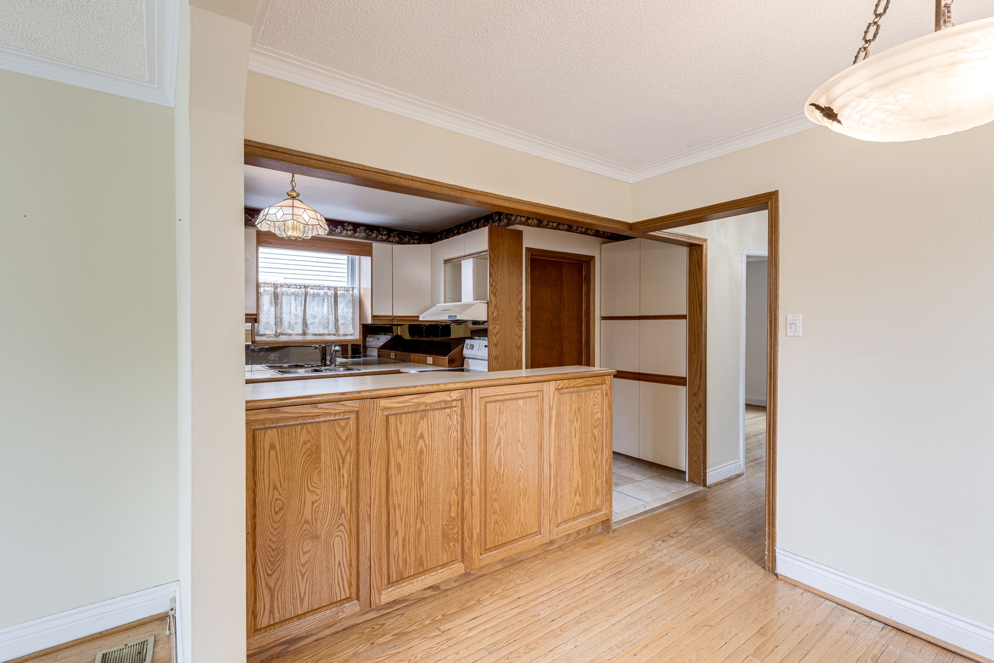 Toronto property showcase — delivered property photograph 9