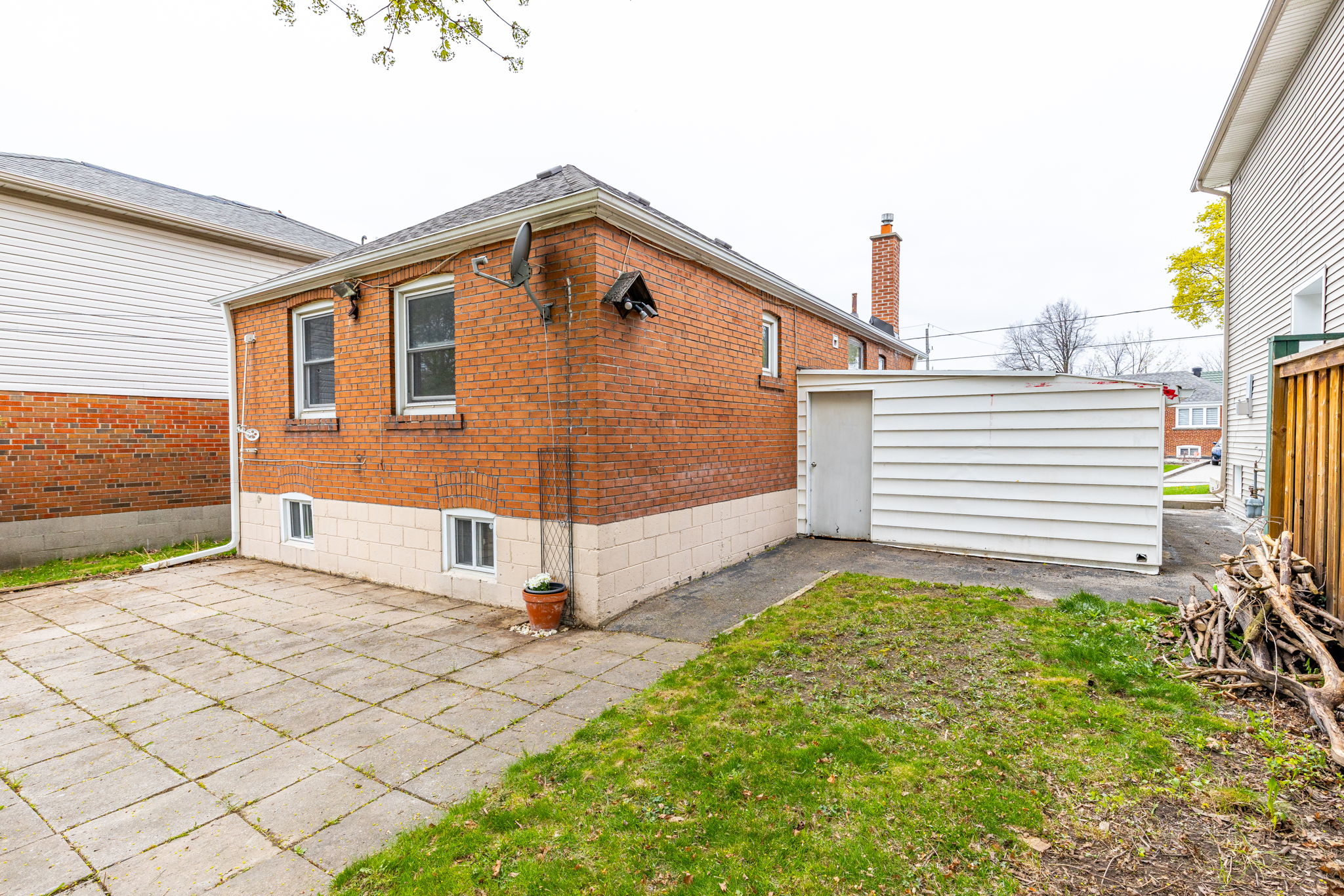 Toronto property showcase — delivered property photograph 30