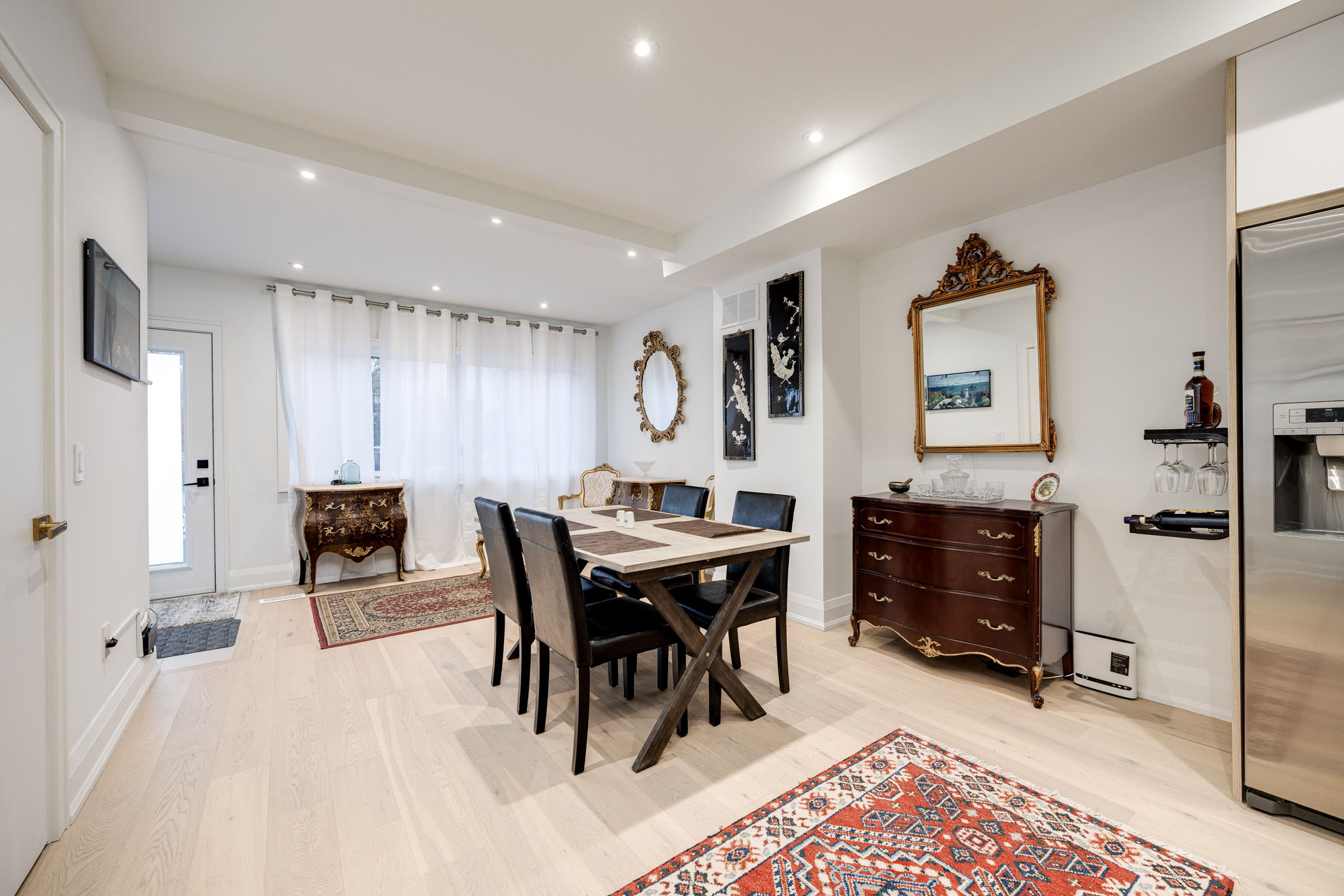 Toronto property showcase — delivered property photograph 4