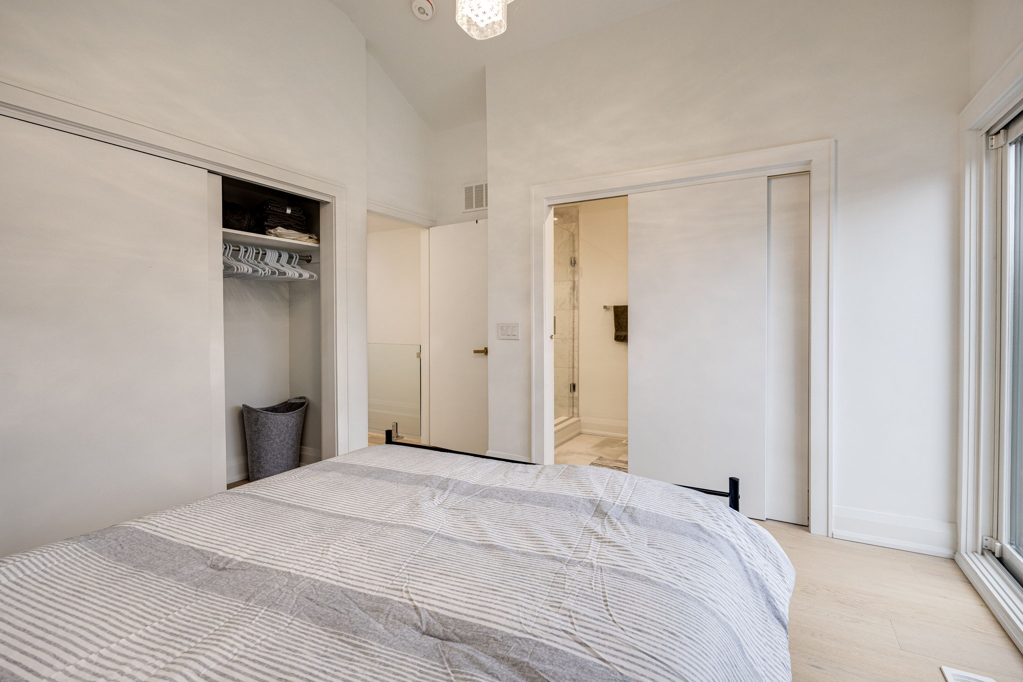 Toronto property showcase — delivered property photograph 10