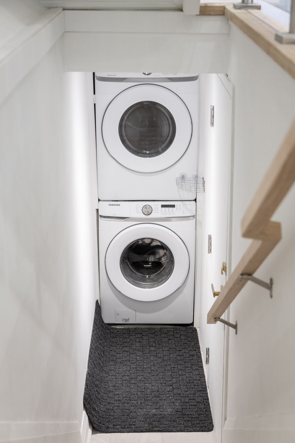 Toronto property showcase — delivered property photograph 16