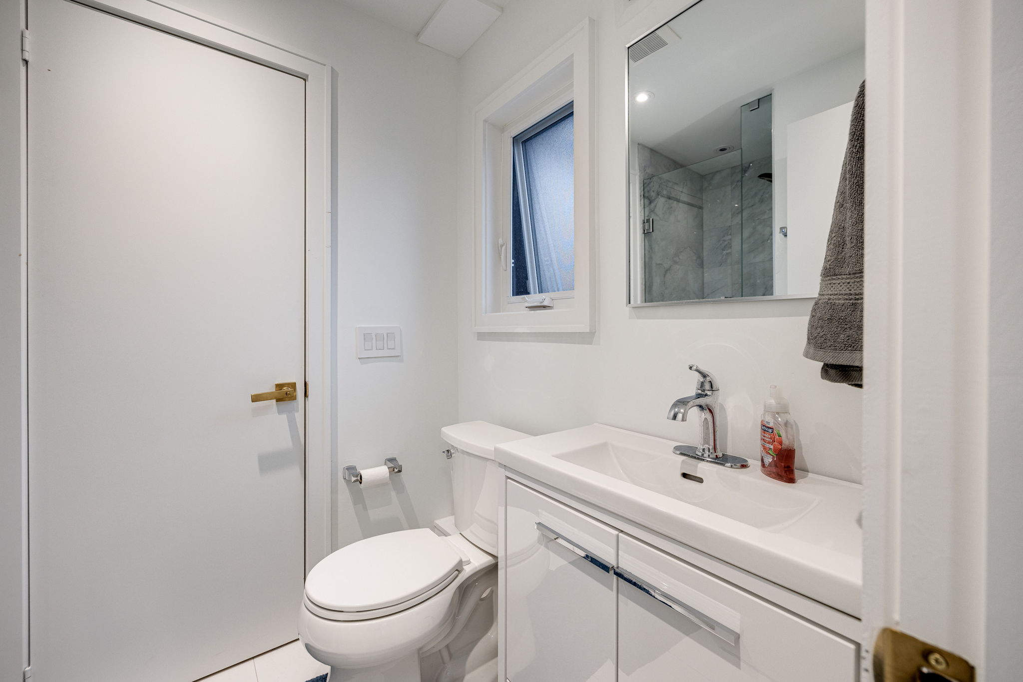 Toronto property showcase — delivered property photograph 15