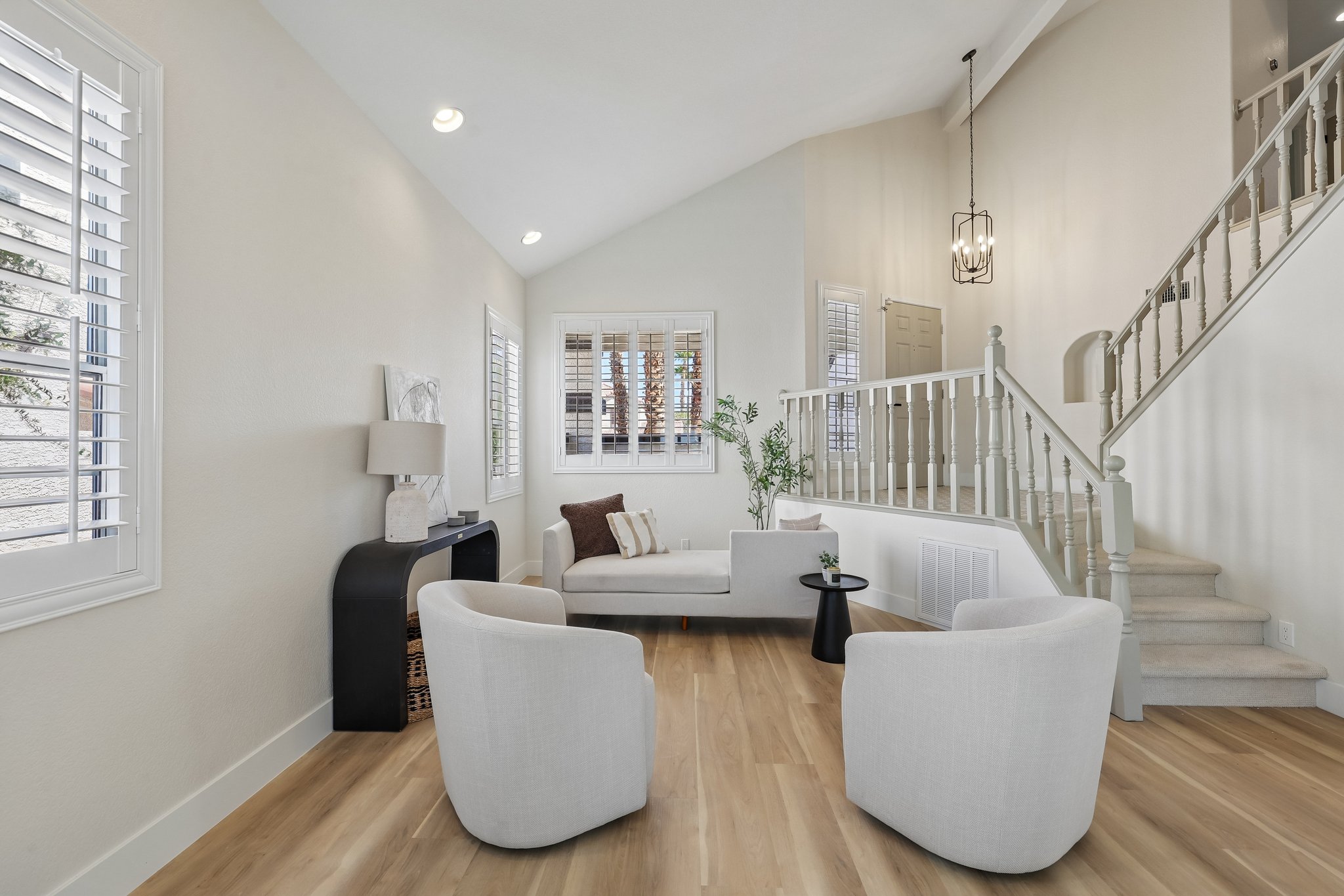 17 Golf View Dr-S1209-008.jpg
