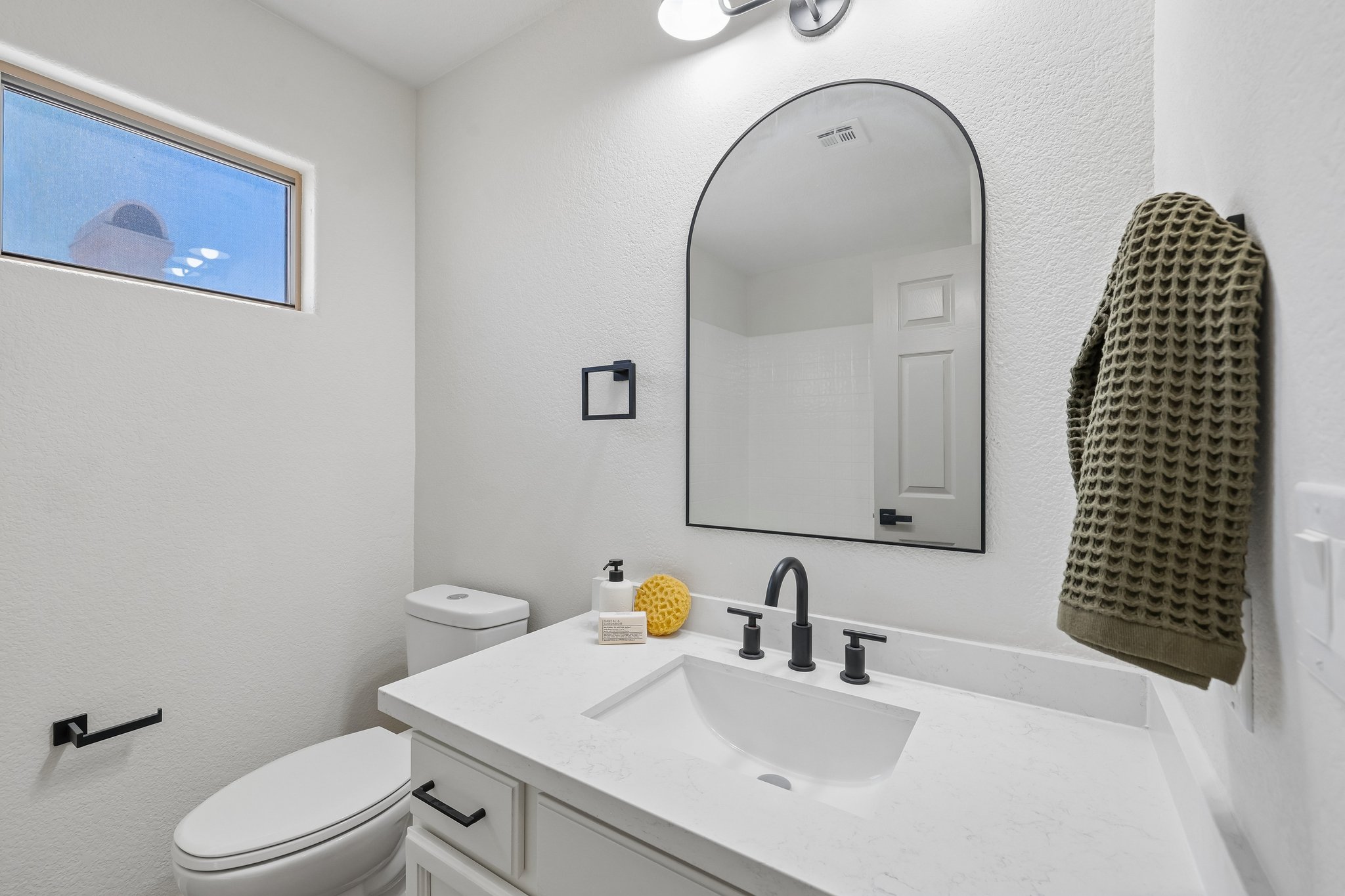 17 Golf View Dr-S1209-039.jpg