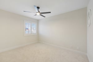 17 Golf View Dr-S1209-028.jpg