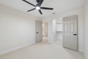 17 Golf View Dr-S1209-044.jpg