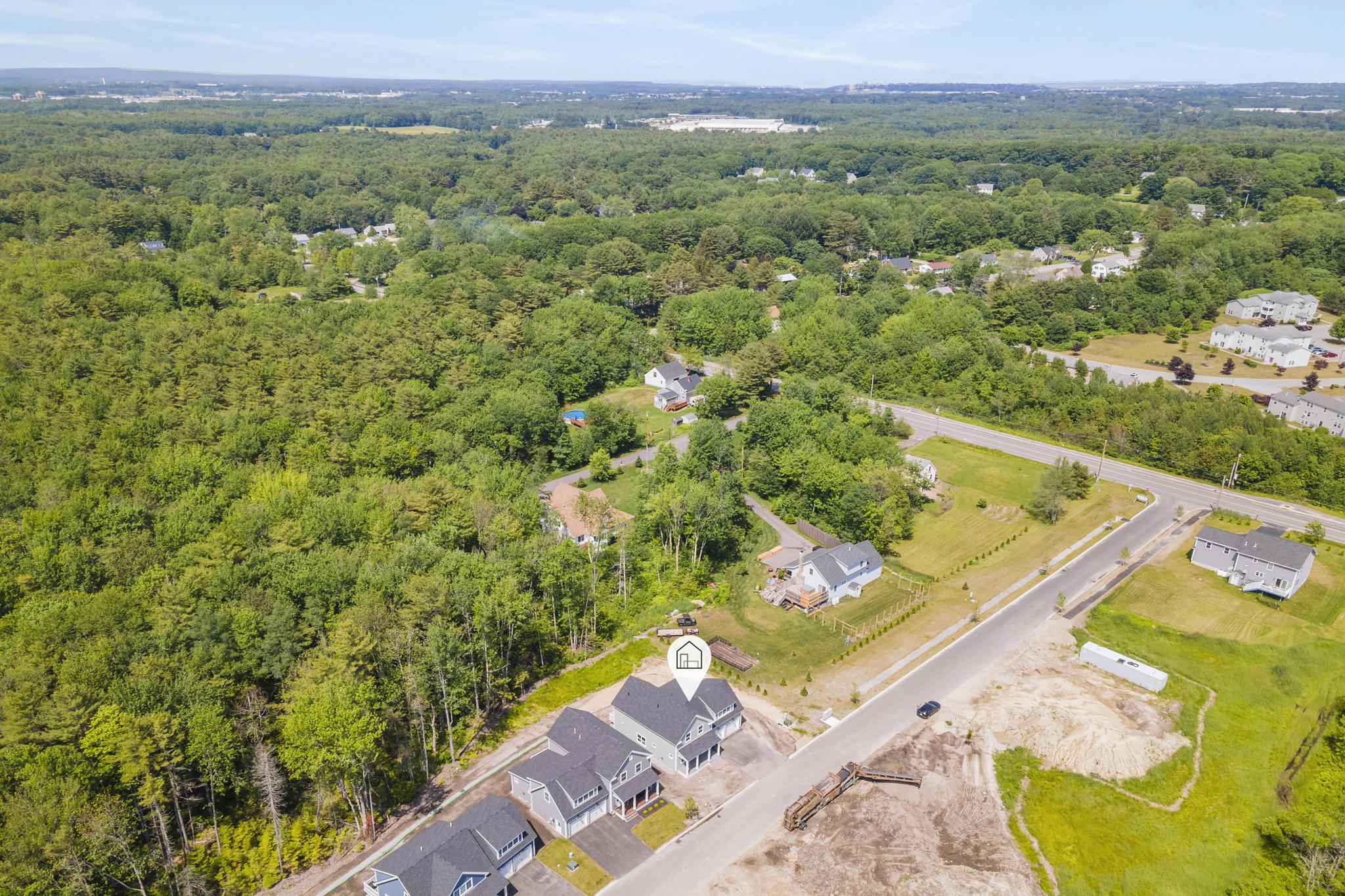 17 Holbrook Farms Way, Scarborough ME 04074 Structure Media