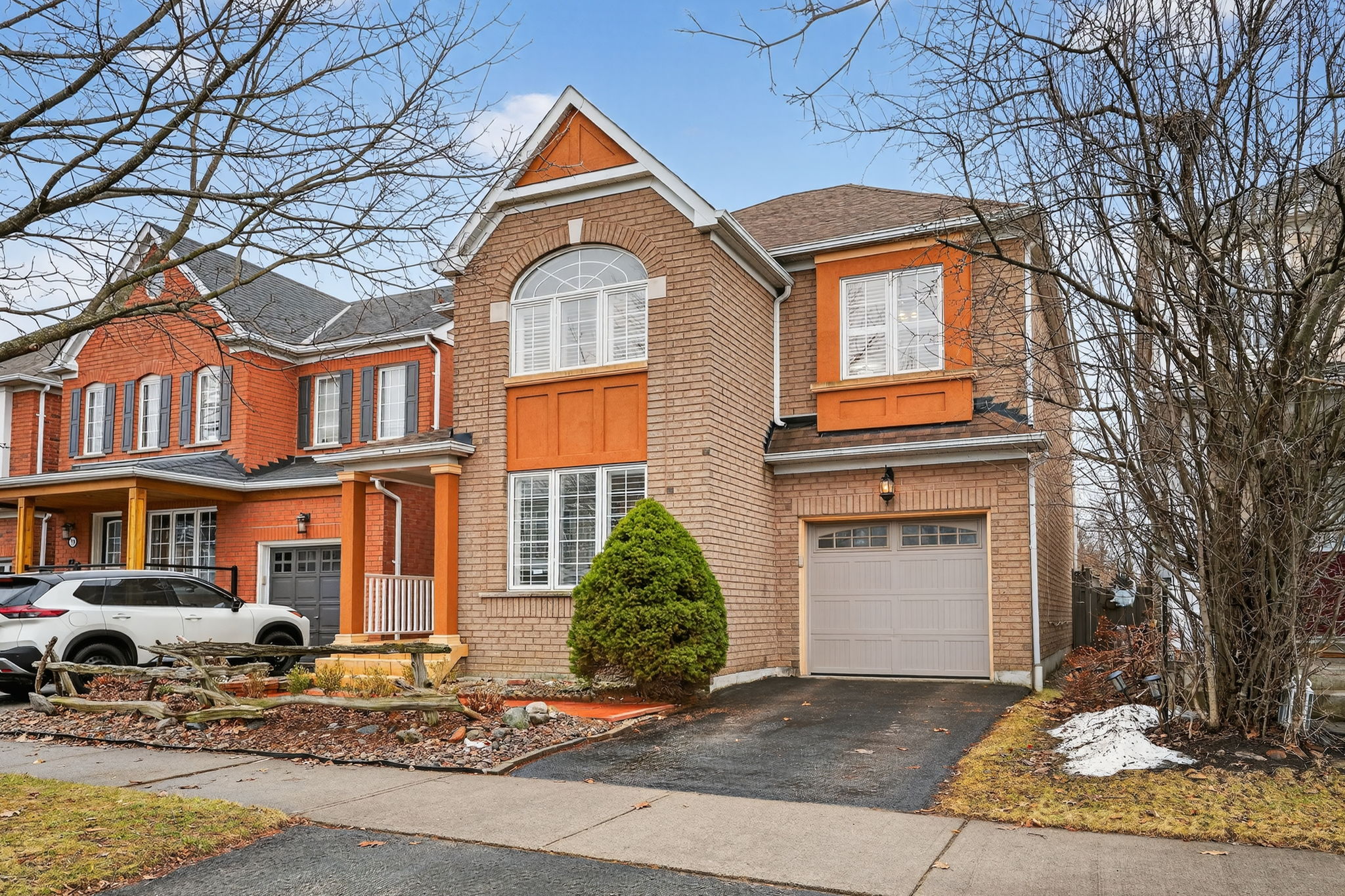 17 Lilley Ave Ajax, ON L1Z 1L5
