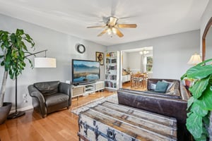 Locust St-S2610-007.jpg