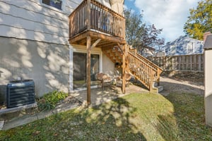 Locust St-S2610-031.jpg