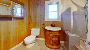  Photo 44